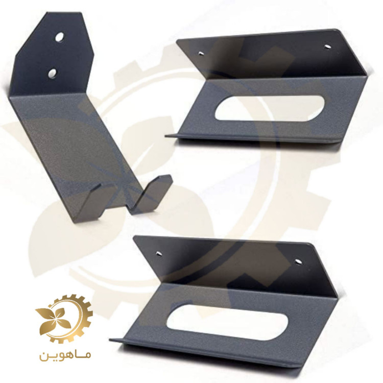 استند دوچرخه فلزی نصب شده روی دیوار