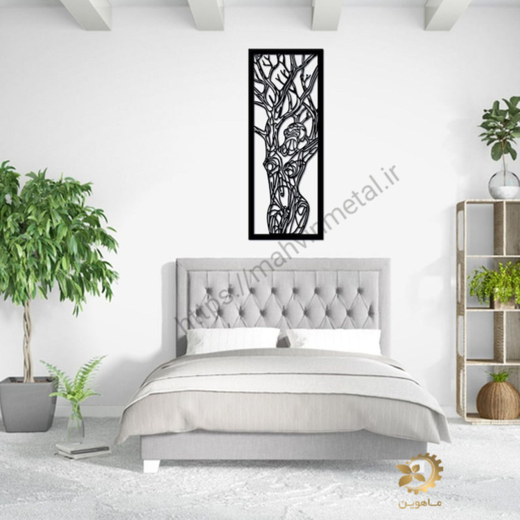 تابلو فلزی طرح بانوی طبیعت 🖤